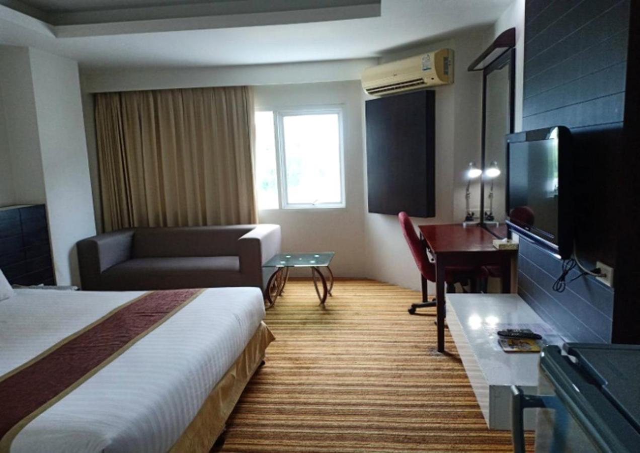 V Verve Service Apartment Hotel Chachoengsao Exterior foto