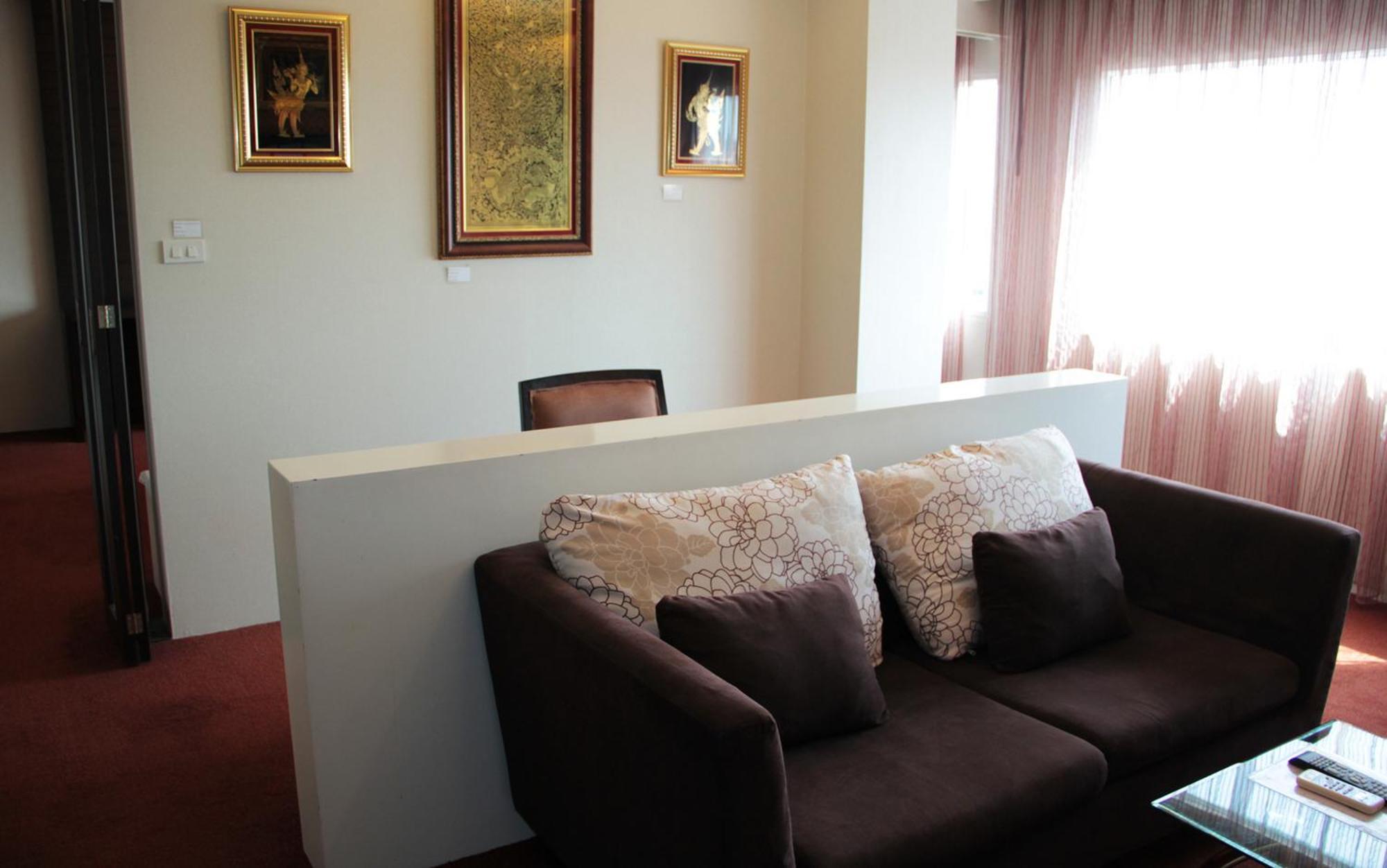 V Verve Service Apartment Hotel Chachoengsao Quarto foto